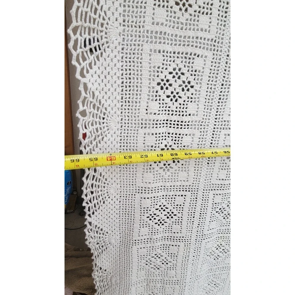 Vintage Handmade Filet Crochet Bedspread‎ Tablecloth 64x80 White Cotton Lace